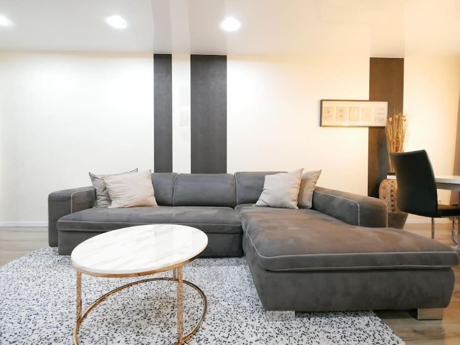 61 M2 Erdgeschosswohnung Mit Eigenem Parkplatz Vorm Haus Оснабрюк Экстерьер фото